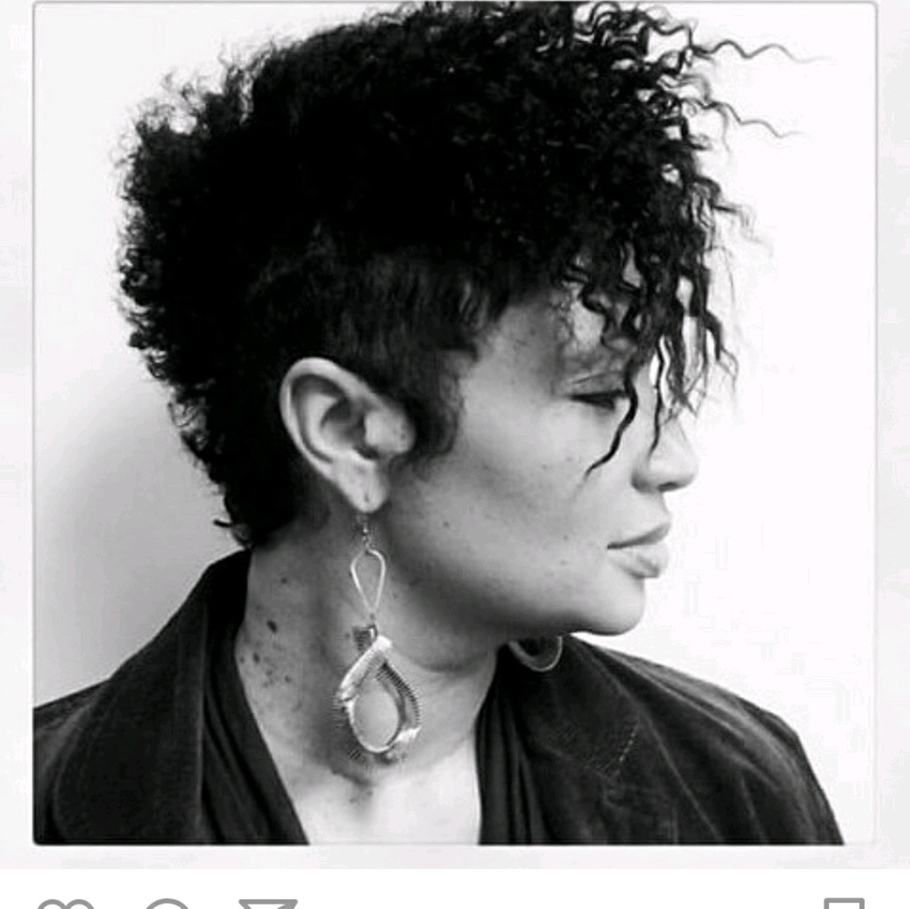 Meet your Posher, Melanie